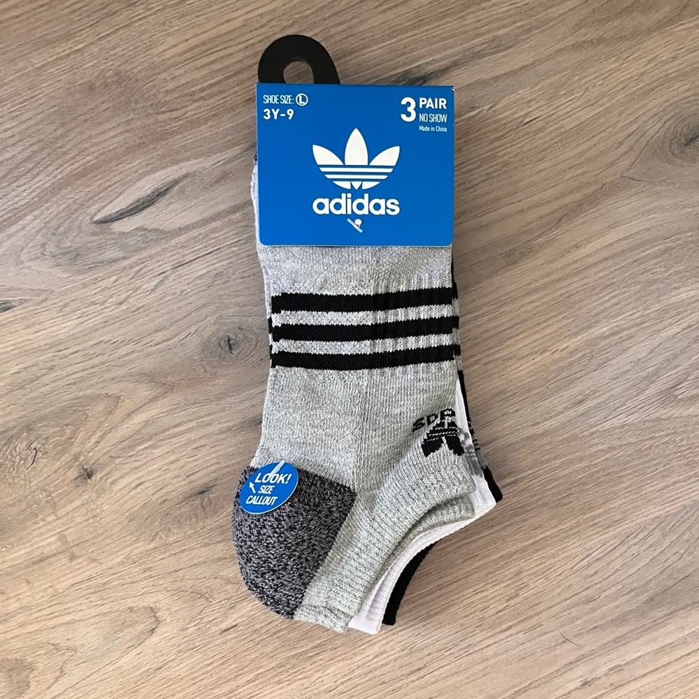 adidas Originals No-Show  Socks 3 Pairs  Youth Size Large 3Y-9 NEW